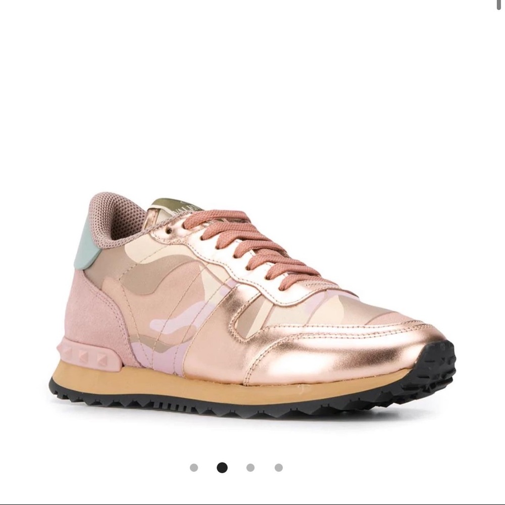 Valentino Sneakers